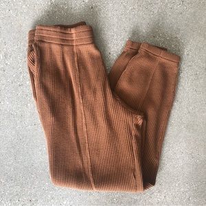 F21 Women’s Ribbed Joggers (L)